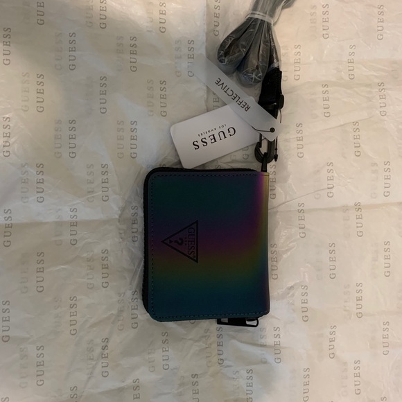 Guess holographic zipper wallet. - Picture 3 of 15